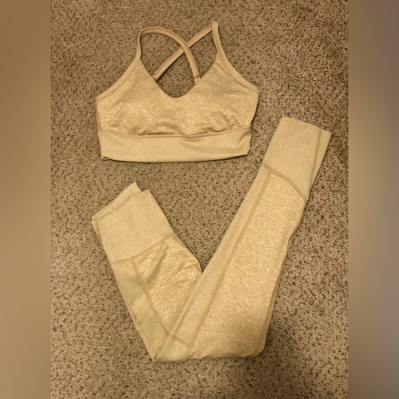 SET Aerie Pocket Legging & Bra